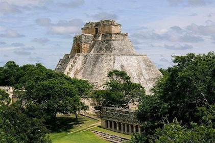 Private Tour: Uxmal & Hacienda Sotuta de Peon mit dem Yucatan Concierge