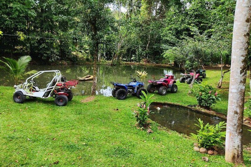 canyoning with ATV 4X4 in waterfalls near La Fortuna