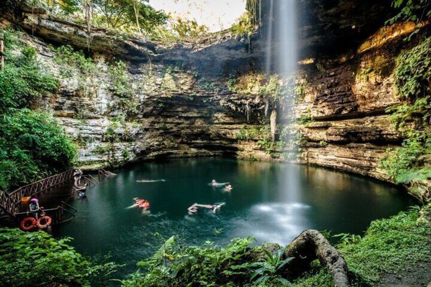 Chichen Itza Cenote Y Valladolid