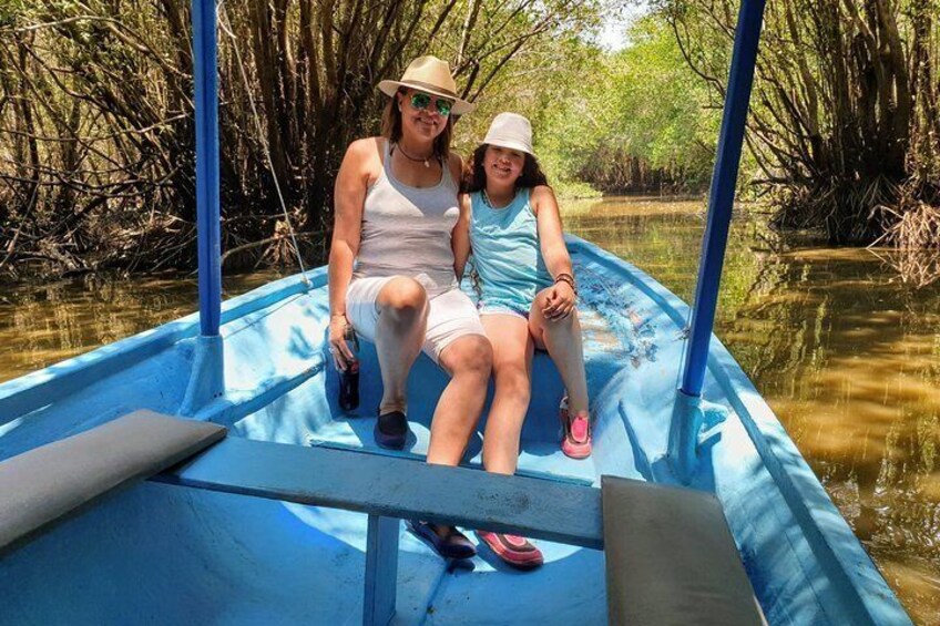 3 Palos Lagoon Boat Ride-Along The Beach Horseback Riding-Mexican Lunch & Crocs