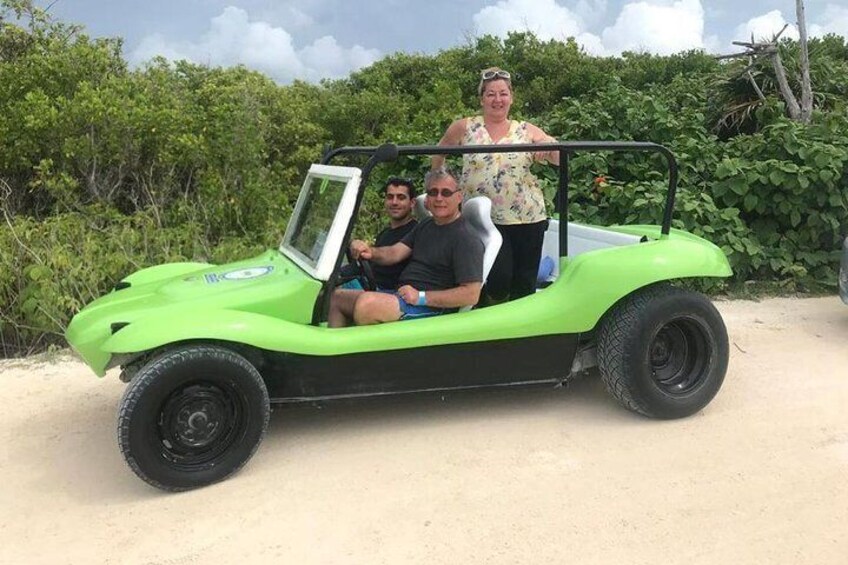 Dune Buggy Tour and Snorkeling at Punta Sur Including Lunch