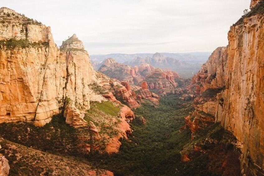 Sedona Helicopter Tour: Desert Thunder Tour