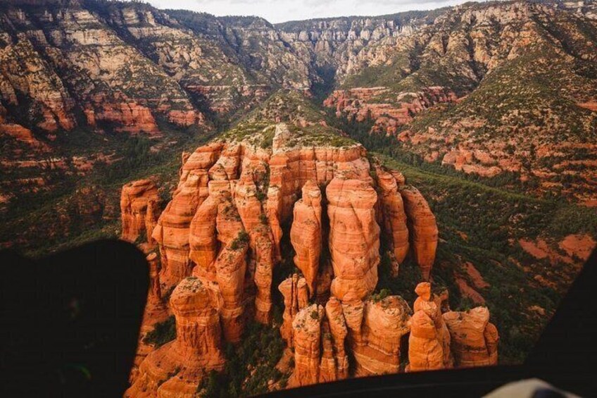 Sedona Helicopter Tour: Desert Thunder Tour