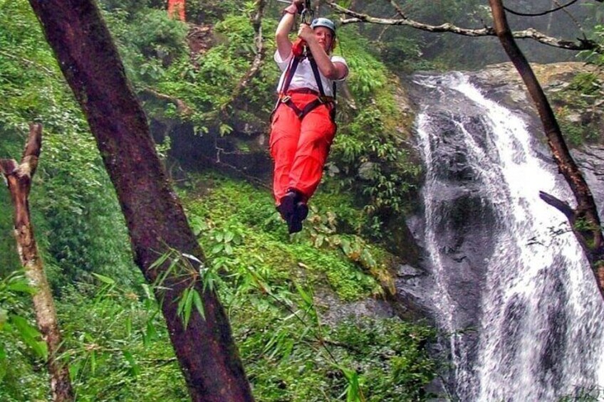 Amazing Mega ZipLine (25 lines) over 11 Waterfalls/ Jaco