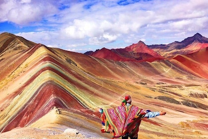 Full-Day Tour and Hike to Rainbow Mountain from Cusco, Peru