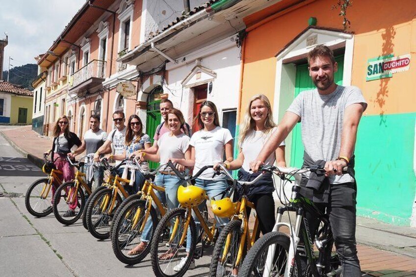 Biking Tour in La Candelaria Bogotá + Private Transport Included
