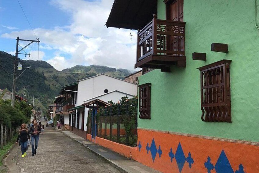 Jardin Day Trip: Colombian Coffee Tour from Medellin