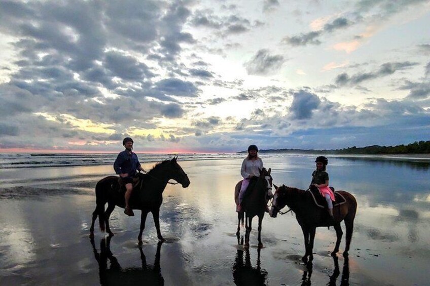 Quality Horseback Riding on the Beach (CR Beach Barn).