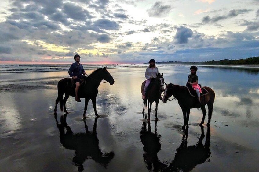 Quality Horseback Riding on the Beach (CR Beach Barn).