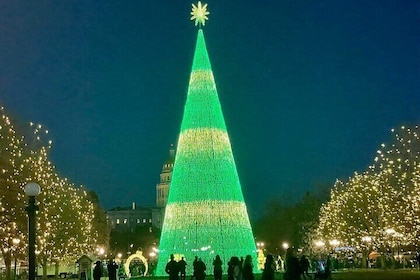 Holiday Lights & History Walking Tour