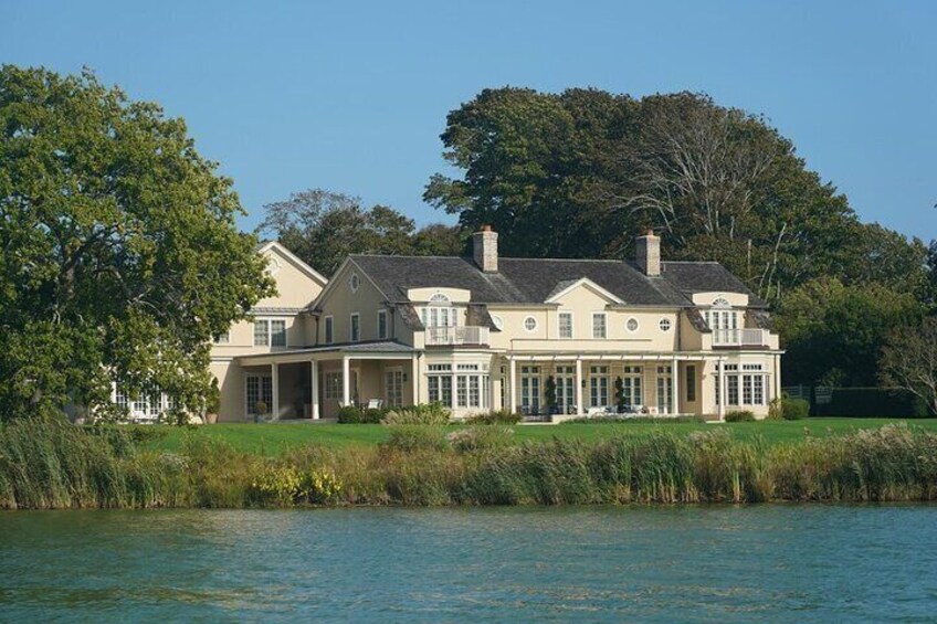 House on Agawam Pond in Southampton