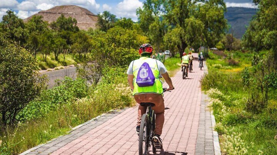 Teotihuacán plus Bike Tour