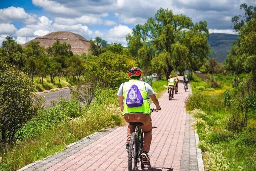 Teotihuacán plus Bike Tour