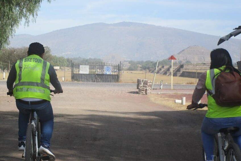 Teotihuacán Bike Tour