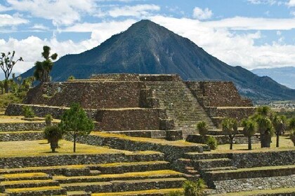 Zona arqueológica de cantona y laguna de alchichica (private)