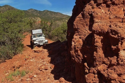 Red Canyon Loop Half Day Jeep Tour