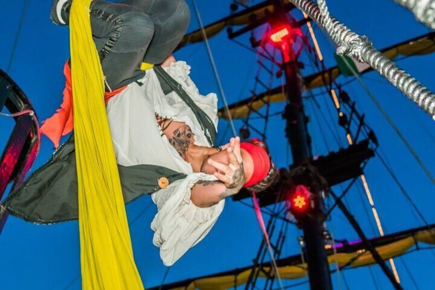 Pirate Ship Sunset Dinner and Show in Los Cabos