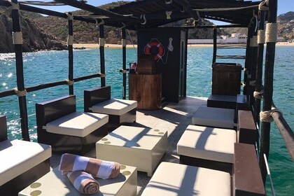 Private Boat Tour with Snorkeling for 6 pax Cabo San Lucas