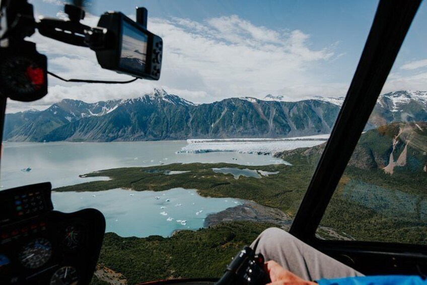 45-Minute Scenic Flight to Aialik Glacier and Bear Glacier from Seward