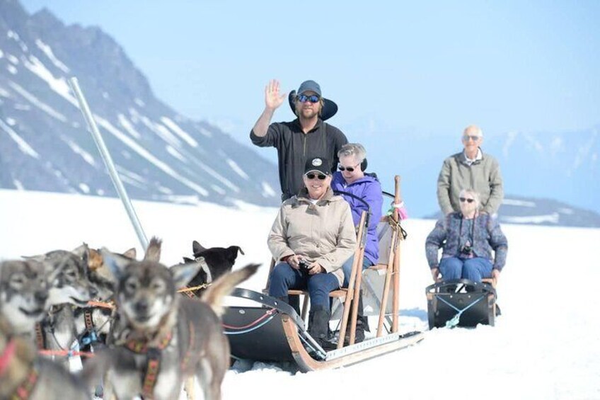 Helicopter Glacier Dogsled Tour with Lower Glacier Landing