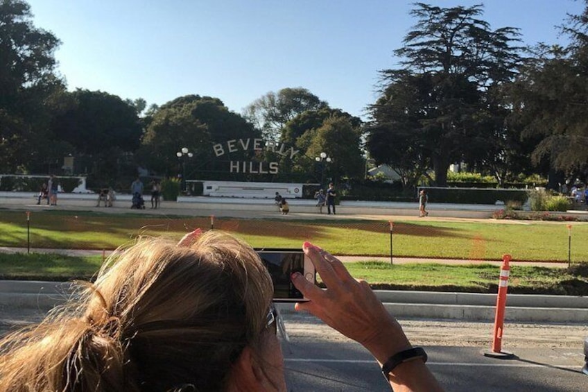 Hollywood & Beverly Hills Celebrity Homes & Landmark Locations in Open Air Buses