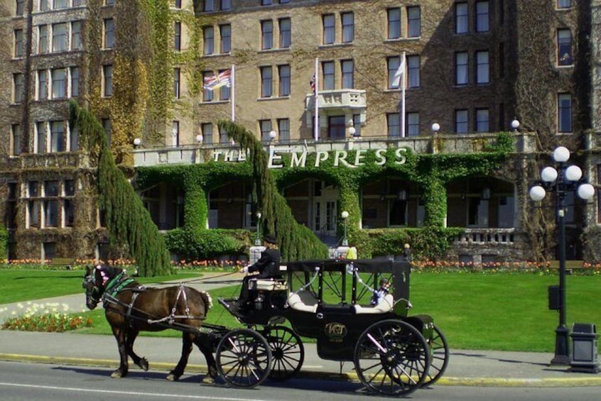 The Royal Carriage Tour