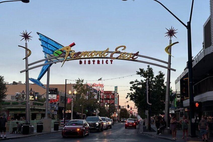 Las Vegas food tour Downtown Fremont East by Taste Buzz