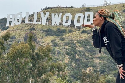 The Original Hollywood Sign Walking Tour in Los Angeles
