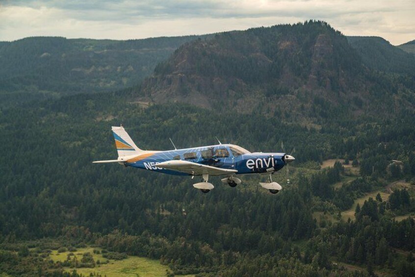 30-minute Multnomah Falls & Columbia Gorge Air Tour