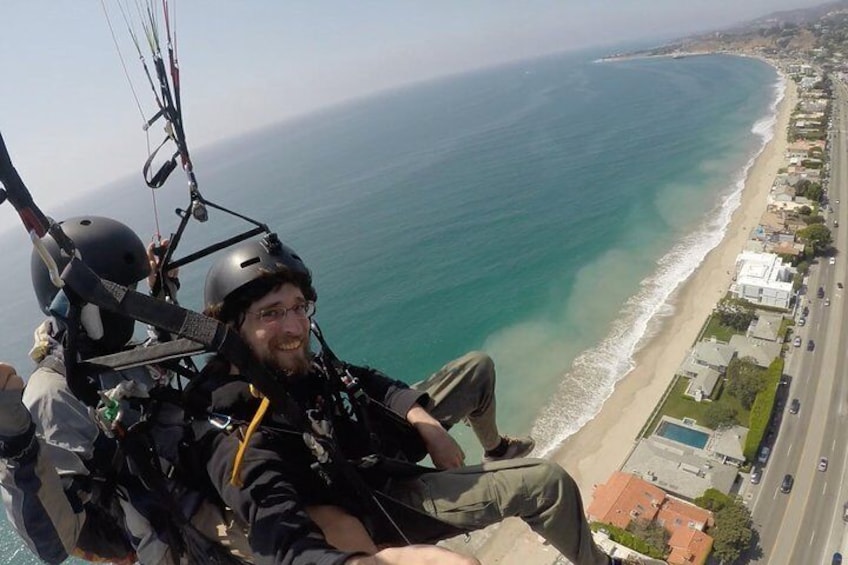 Tandem Paragliding flight with instructor in Malibu