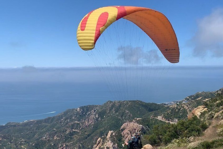 Tandem Paragliding flight with instructor in Malibu