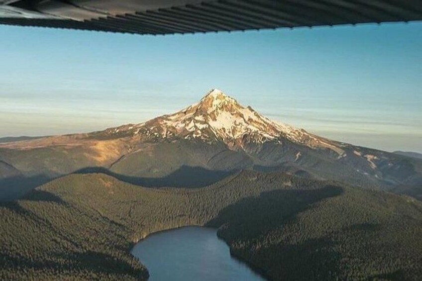 Exclusive Mount Hood & Columbia River Gorge Air Tour