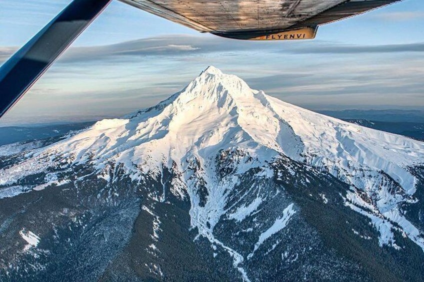 Exclusive Mount Hood & Columbia River Gorge Air Tour