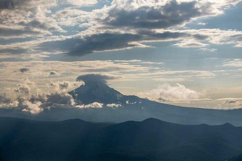 Exclusive Mount Hood & Columbia River Gorge Air Tour