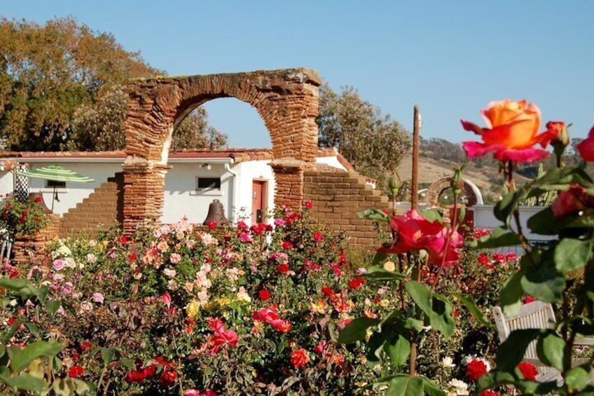 Historic Arch, Old Mission San Luis Rey