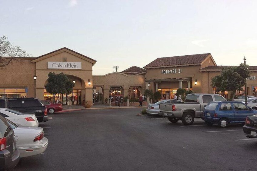 San Diego Shopping Tour to Las Amercias Outlet