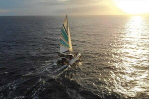 Leila Na Pali Sunset Dinner Sail
