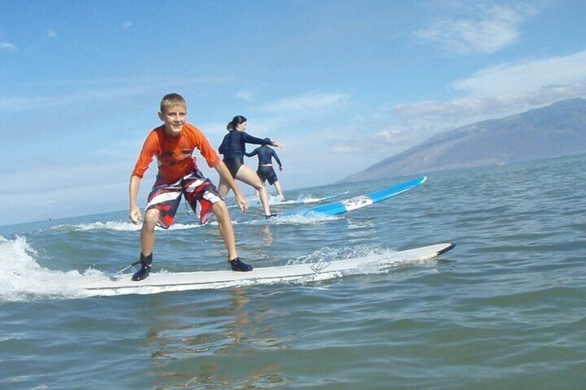 Group Surf Lesson: Two Hours of Beginners Instruction in Kihei