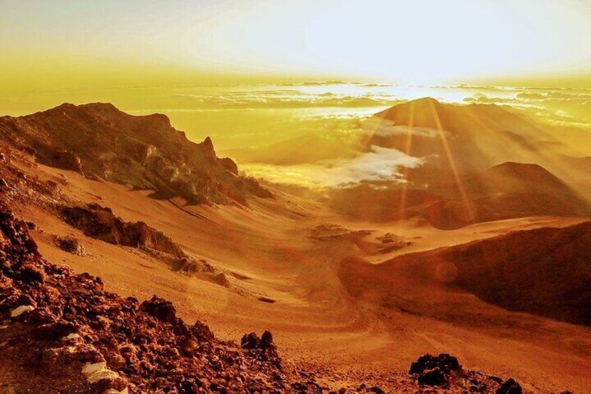 Majestic Haleakala Sunrise Tour with Pick-up