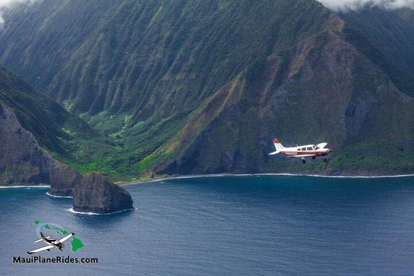Majestic Molokai Sea Cliffs -Private- Discovery Flight for up to 3 people