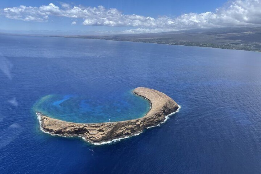 Maui Private Air Tour 60 minutes up to 3 people Stunning Views
