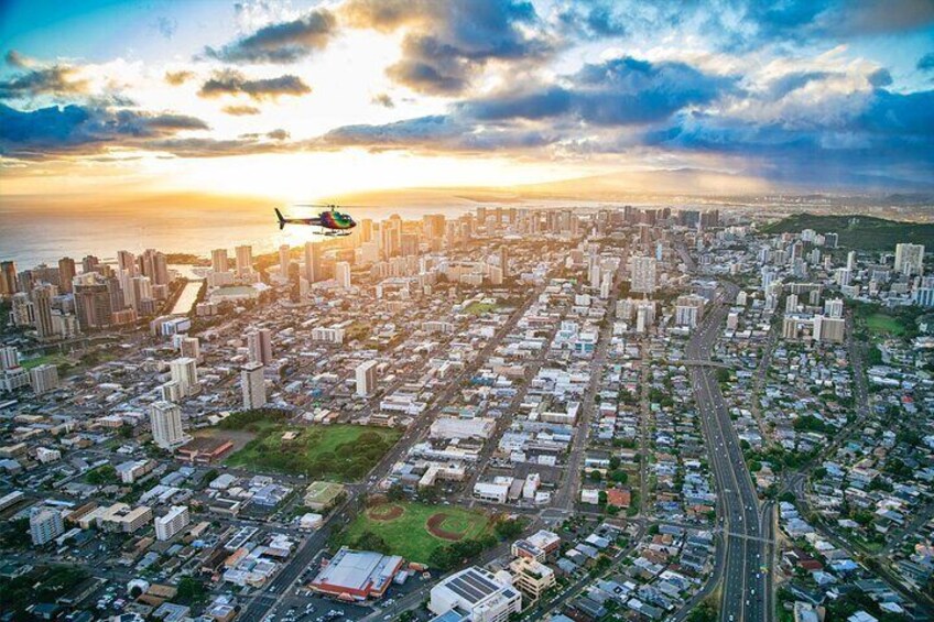 Waikiki Sunset - 20 Min Helicopter Tour - Doors Off or On