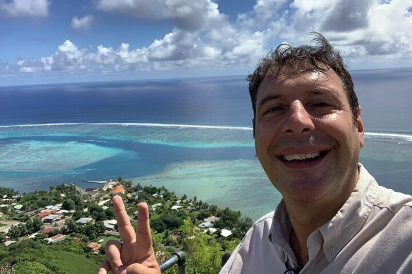 Private Morning Moorea 4WD Tour with Champagne