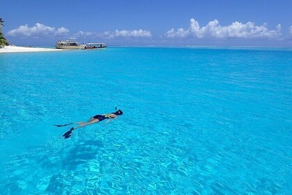 Bora Bora Lagoon Snorkelling Tour by Private Boat