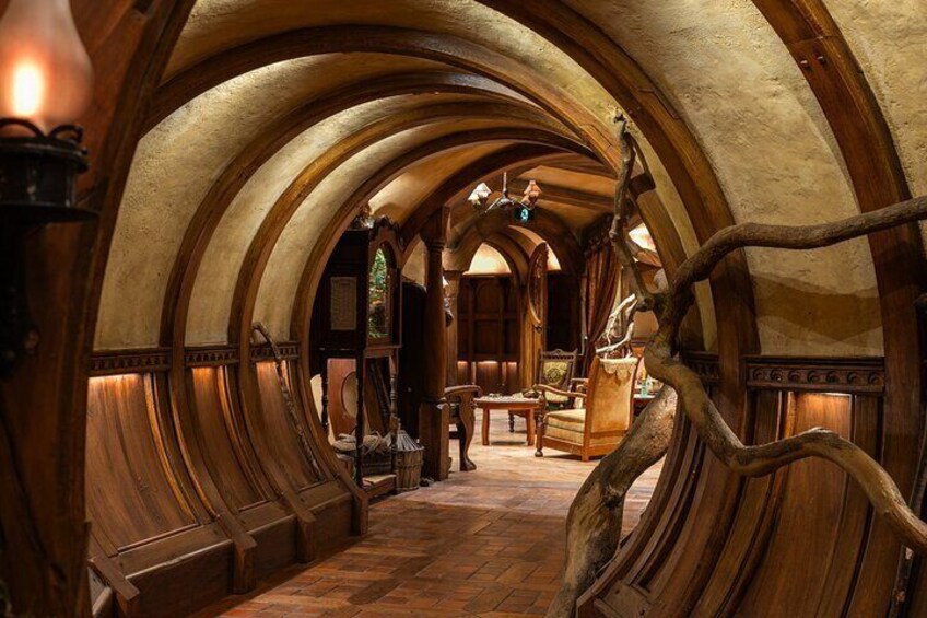 Inside a Hobbit Hole on Bagshot Row