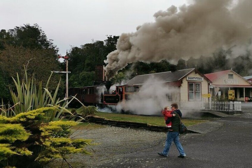 Skip the Line: Shantytown Heritage Park Experience Ticket