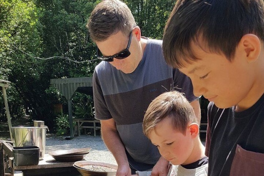 Skip the Line: Shantytown Heritage Park Experience Ticket