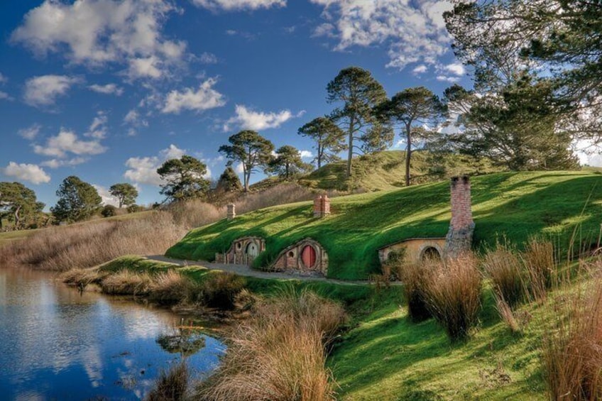 Hobbiton Movie Set