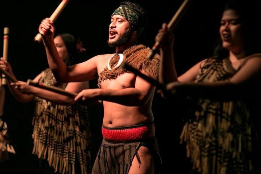 Private Auckland Maori Luxury Tour