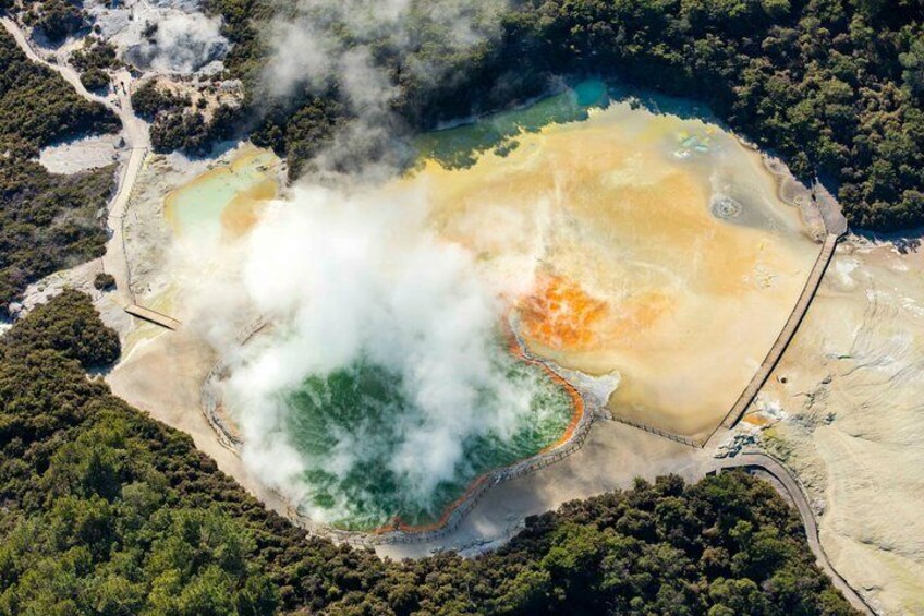 Wai-O-Tapu Thermal Wonderland